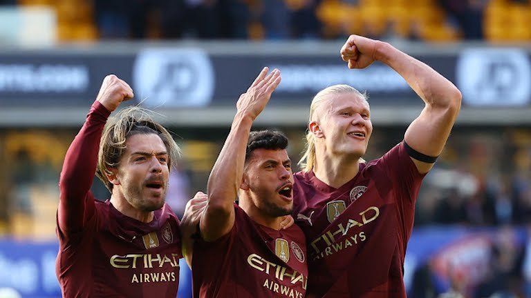 Man City wins and remains firm in the fight for the English leadership