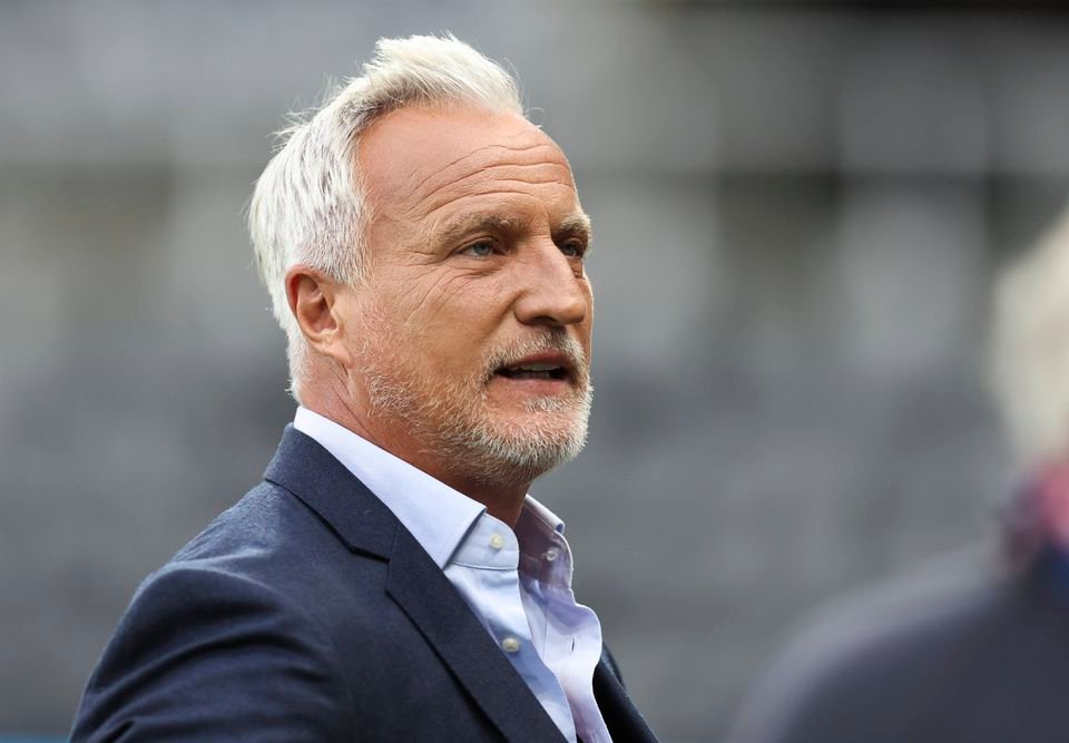 Ginola accused of not wanting to meet his granddaughter