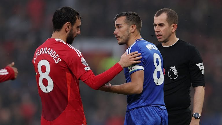 Garnacho did not celebrate goal and Bruno Fernandes leaves a message to fans