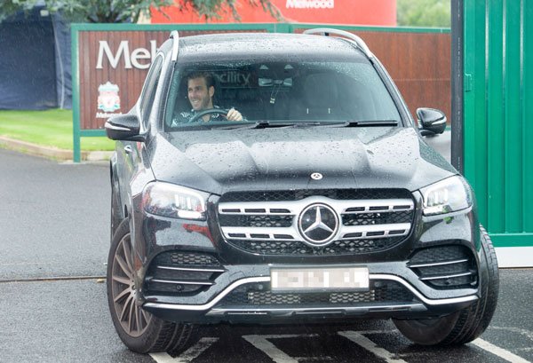 Alisson Becker has a Mercedes-Benz GLS in his car collection