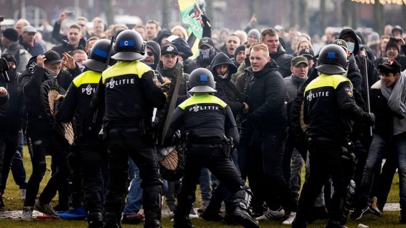 Amsterdam under state of emergency and protests banned over the weekend