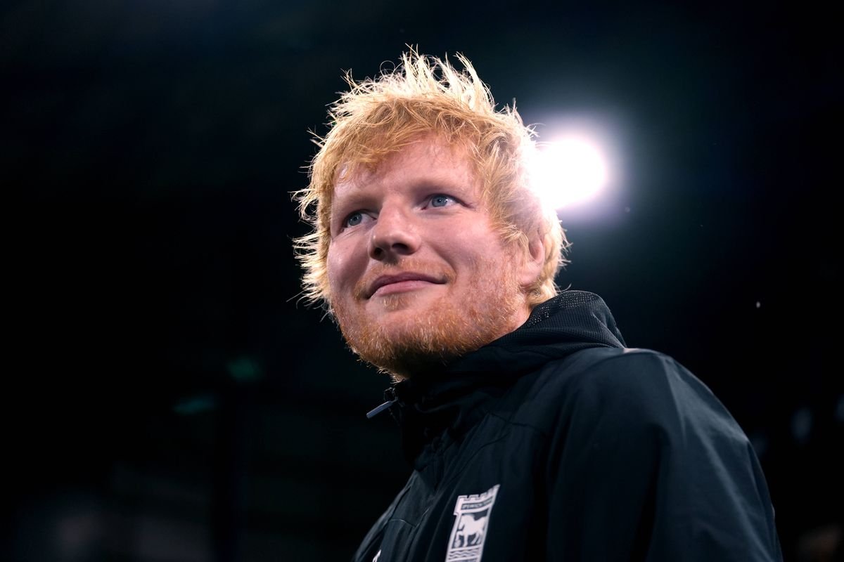 Ed Sheeran feels like an “idiot” for interrupting Ruben Amorim