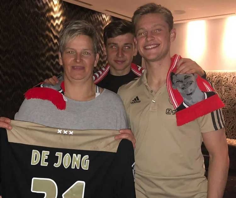 Frenkie de Jong's mother