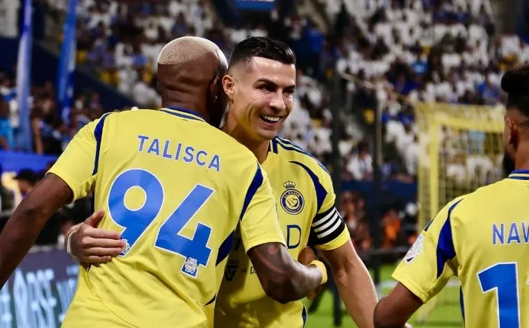 Talisca to leave Al Nassr and Ronaldo to join Mourinho