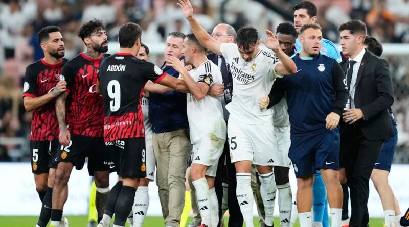 Mallorca players attack Asencio: "He's been here for two days, he needs to show more respect"